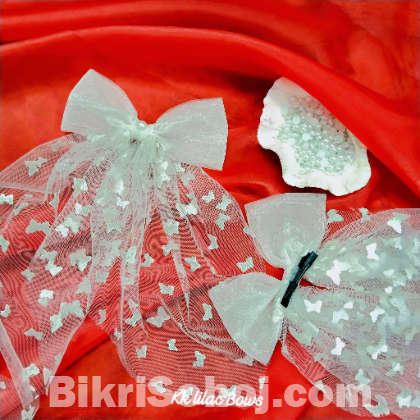 চুলের বো ক্লিপ